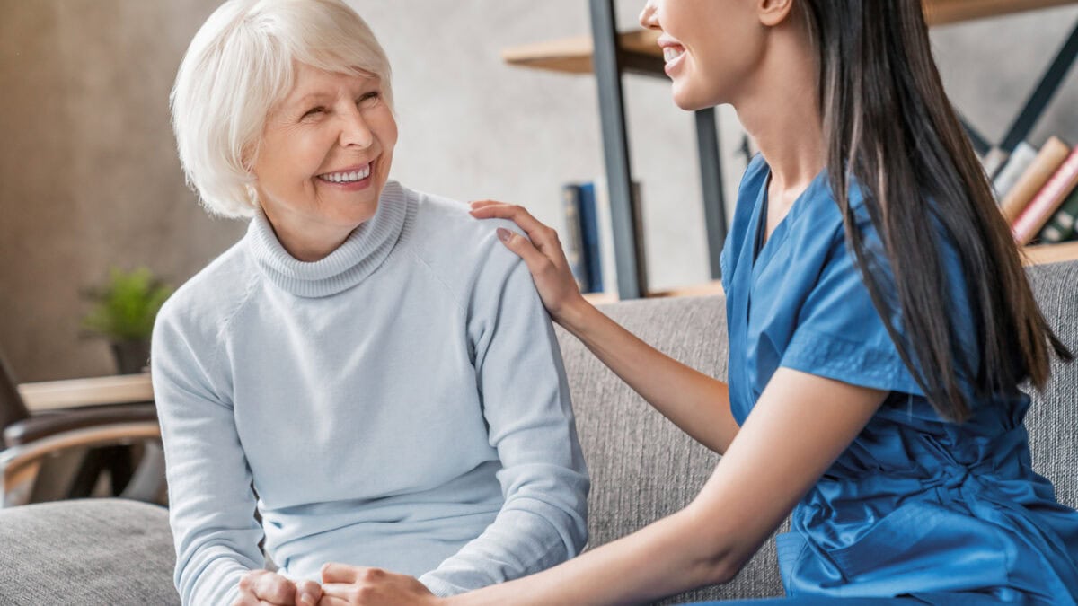 How Companionship in Home Care Boosts Seniors' Mental Health